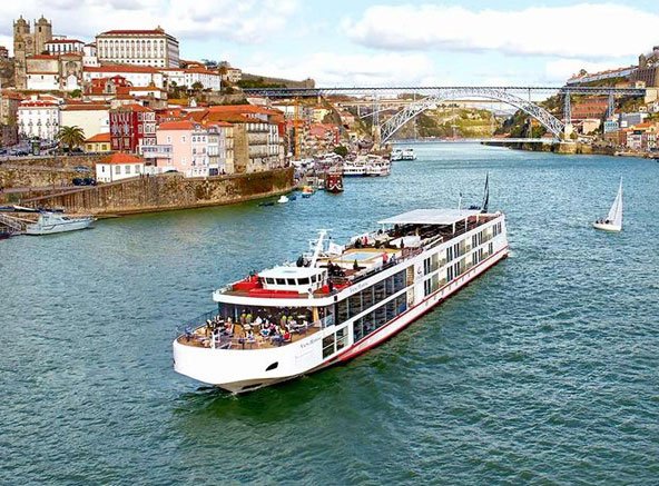 Viking Hemming River Cruise Ship Viking Hemming River Cruise Ship